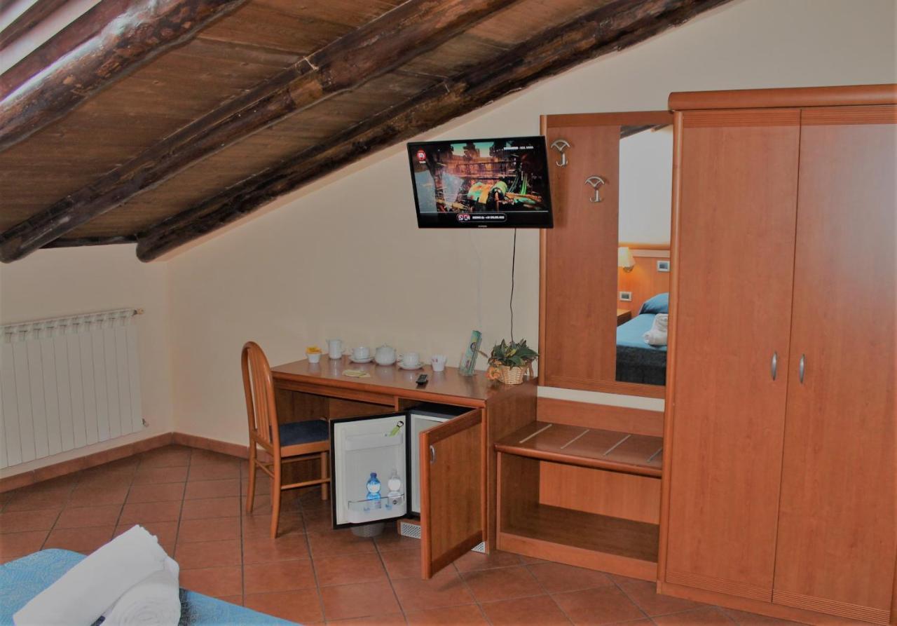 Nights In Rome Bed & Breakfast ภายนอก รูปภาพ