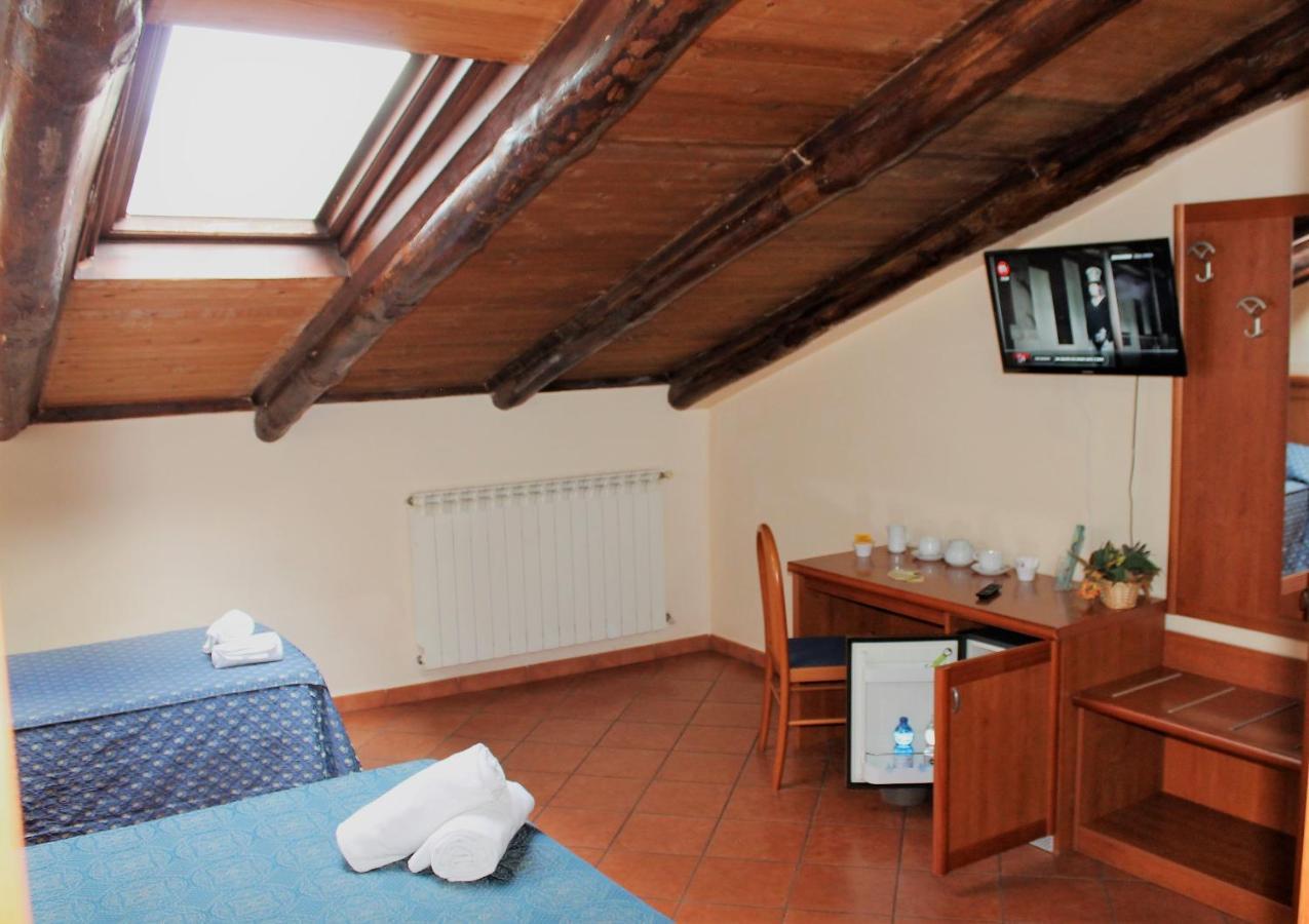 Nights In Rome Bed & Breakfast ภายนอก รูปภาพ