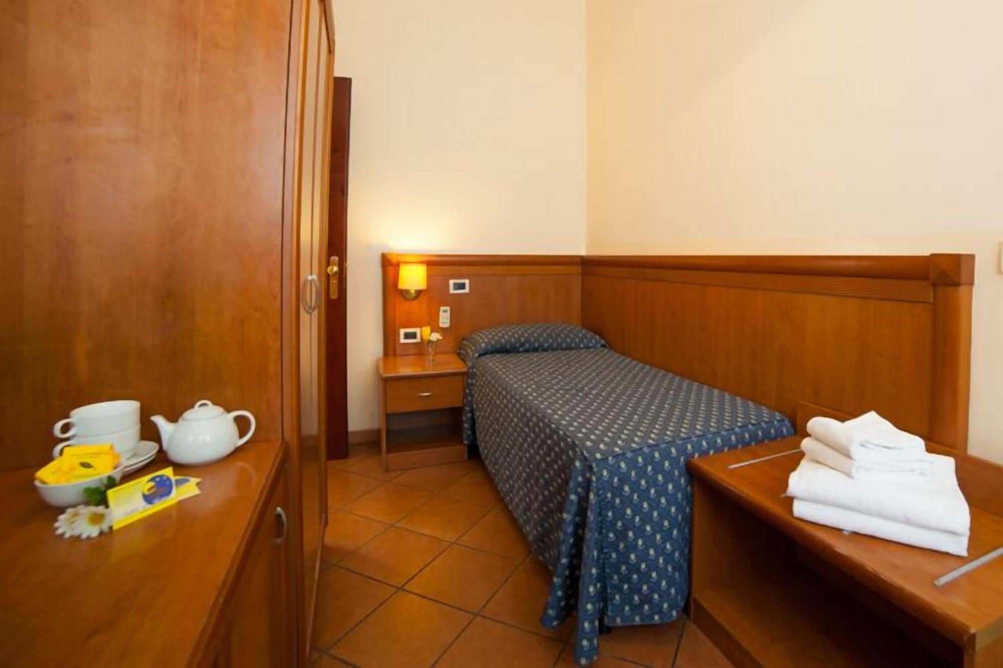 Nights In Rome Bed & Breakfast ภายนอก รูปภาพ